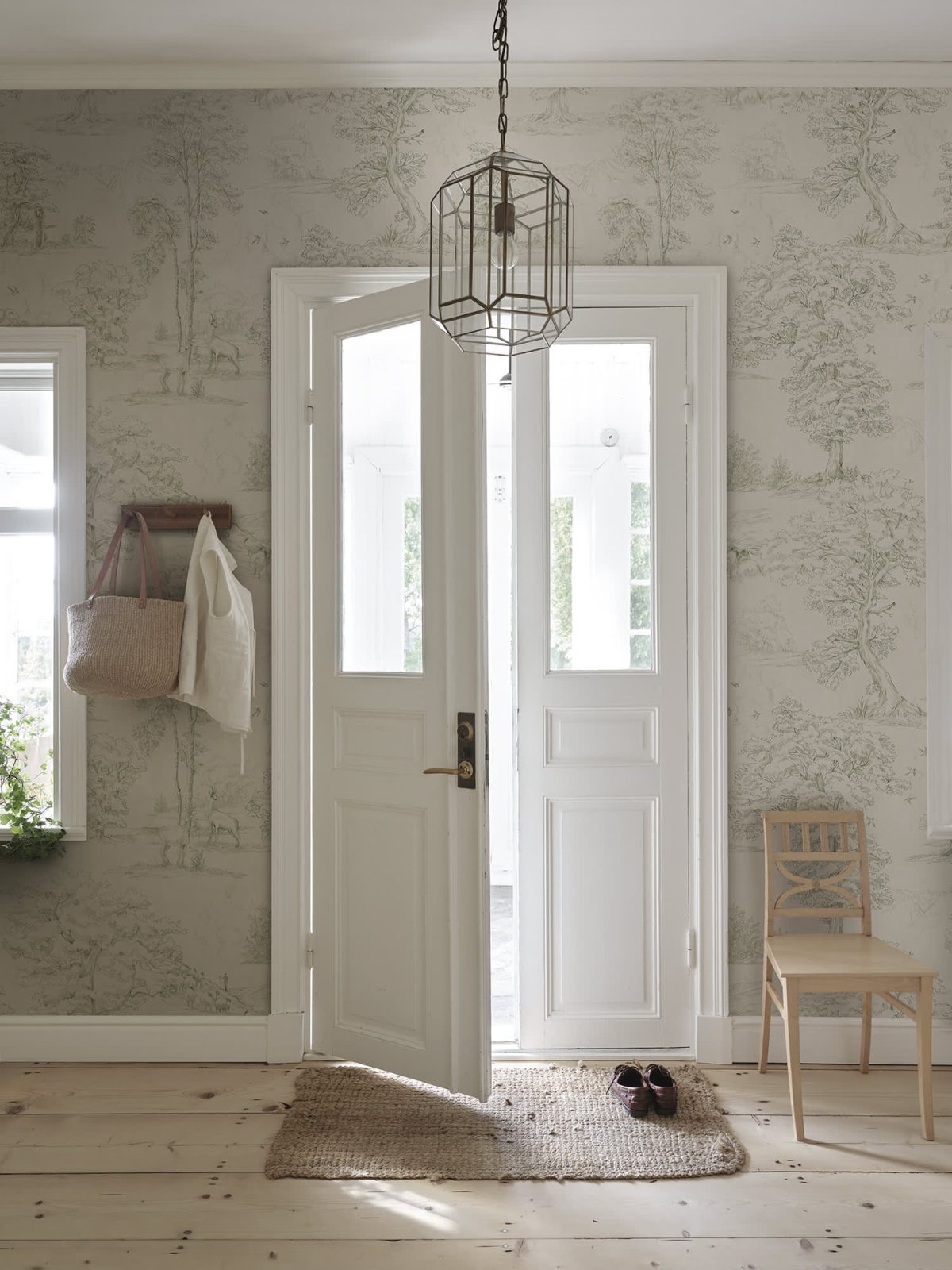 Montfort Mural, Olive Green, Sandberg 3