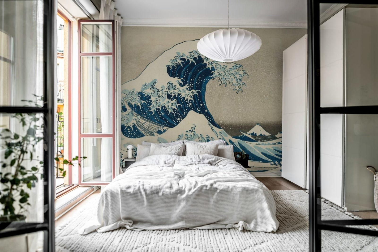 Under the Wave off Kanagawa Repeatable, Rebel Walls 2
