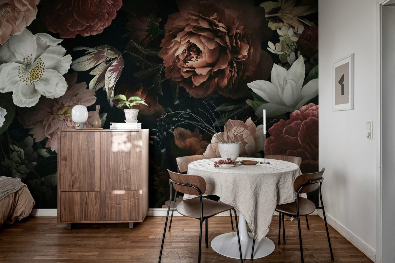 Bloomy Bouquet, Black, Rebel Walls 3