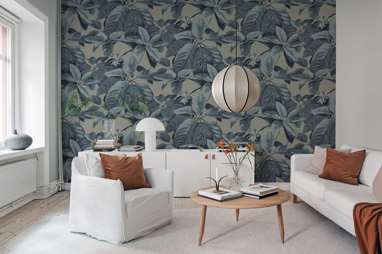Chestnut, Blue, Rebel Walls 2