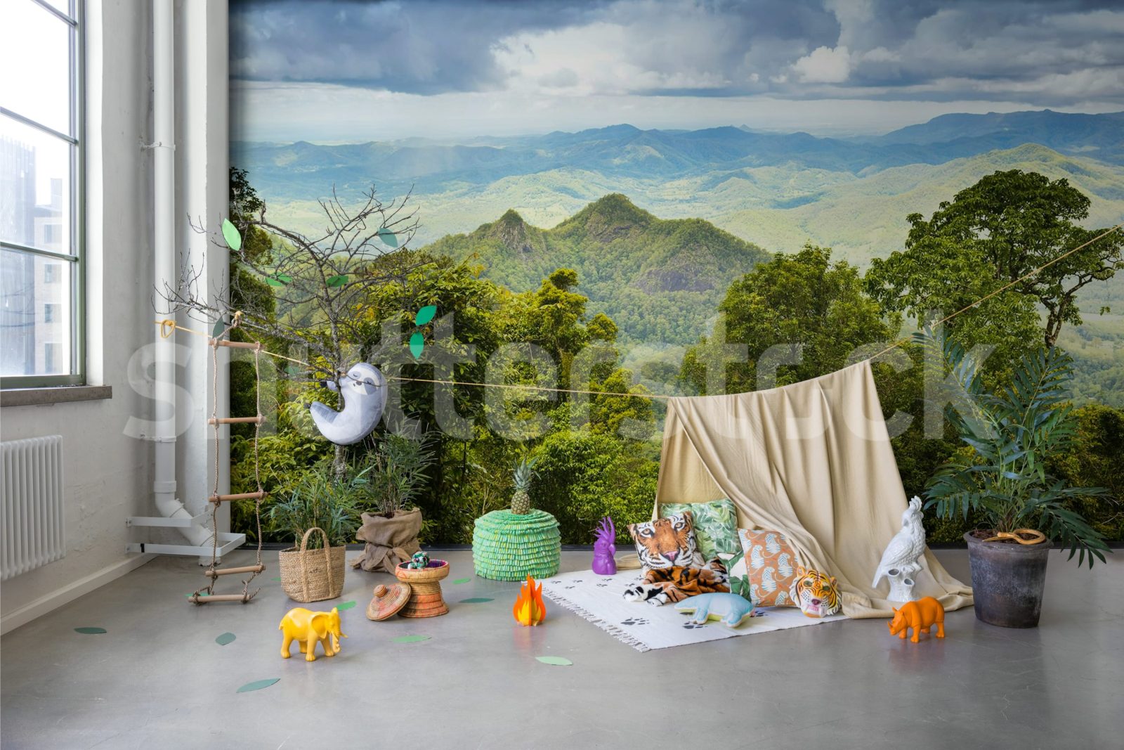 High Mountains, Green, Rebel Walls 2