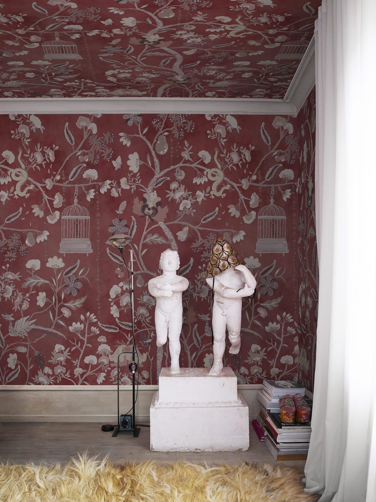Mystic Garden, Red, Rebel Walls 3