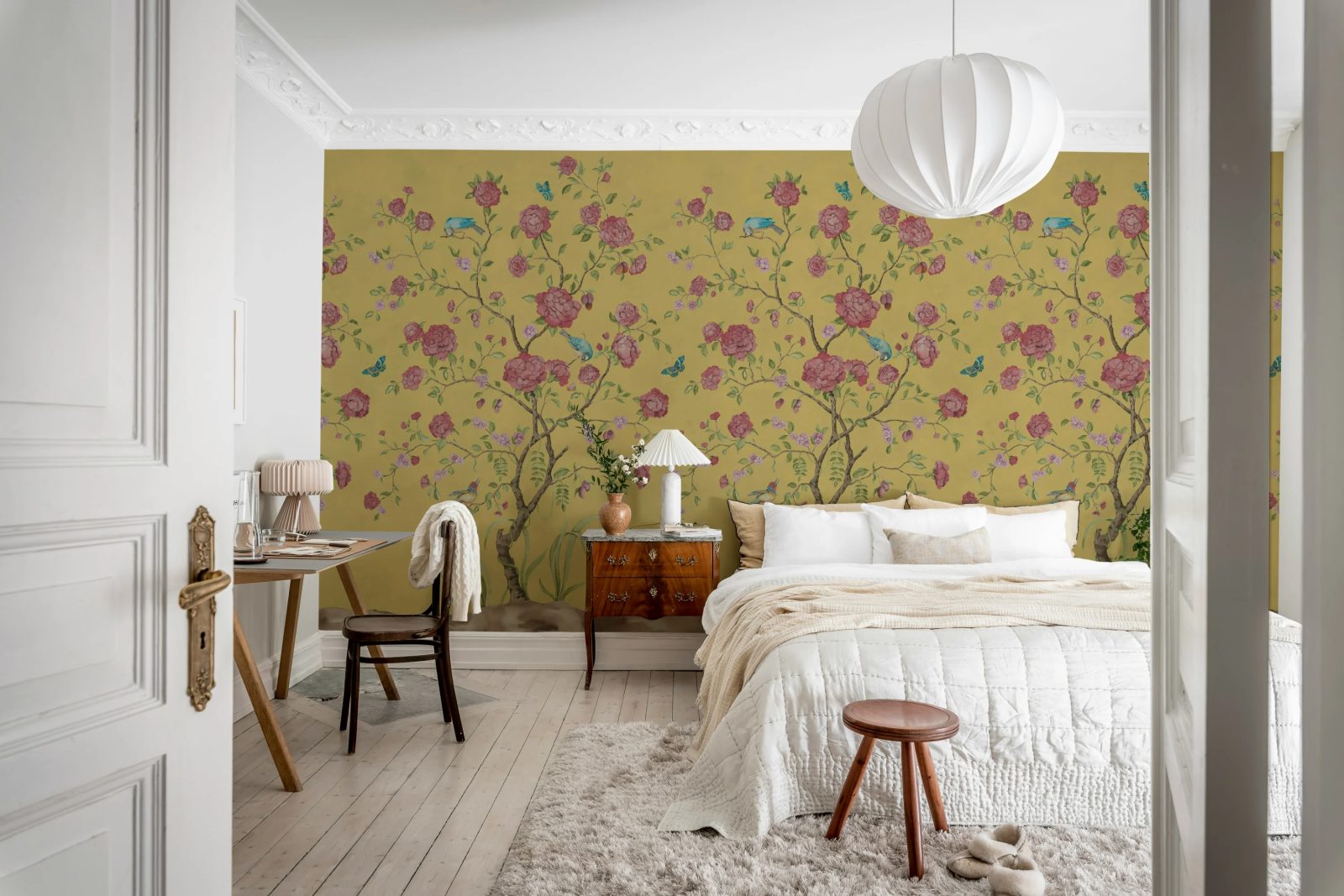 Chinoiserie Botanica, Red, Rebel Walls 3