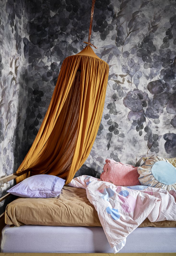 Provence, Purpur, Rebel Walls 2