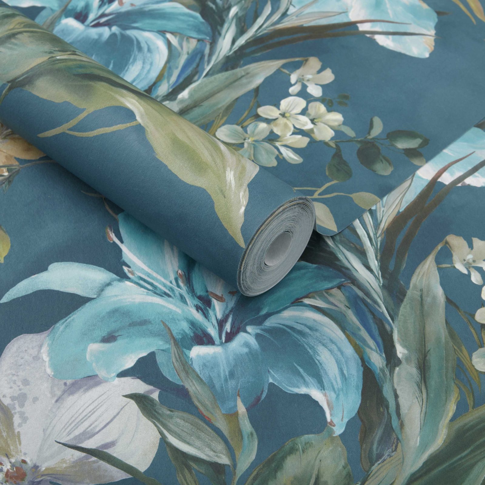 Lilliana, Peacock Blue Luxury Floral, 1838 Wallcoverings, 5.3mp / rola 3