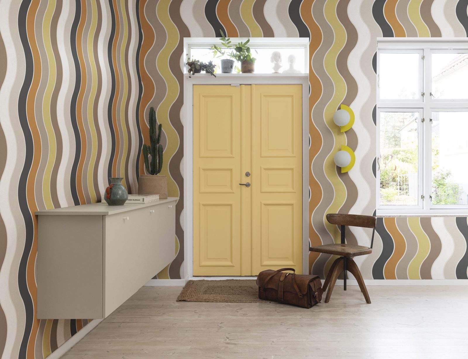 Seventies Waves, Orange, Rebel Walls 2