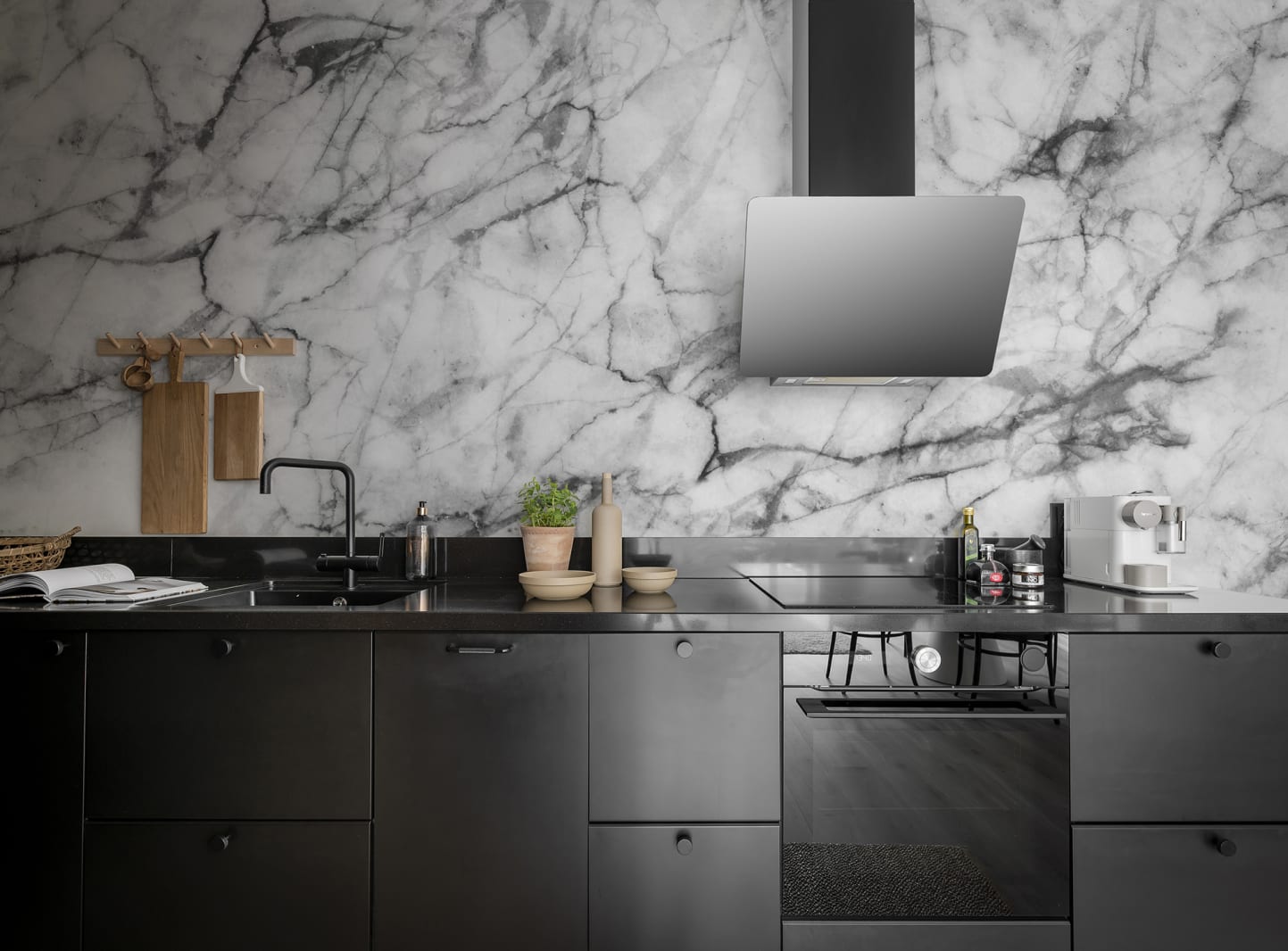 Marble Art, Graphite, Rebel Walls 2