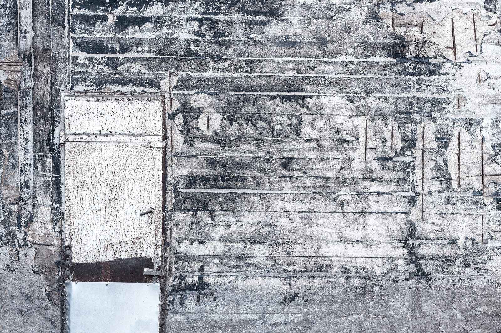 Doorway, Rebel Walls