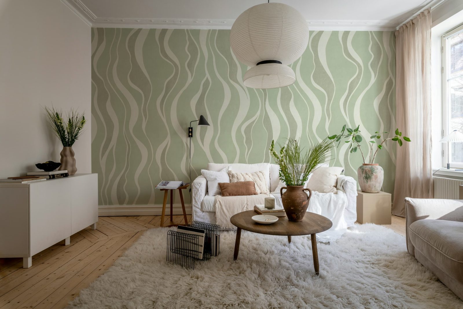 Gentle Lines, Green, Rebel Walls 3