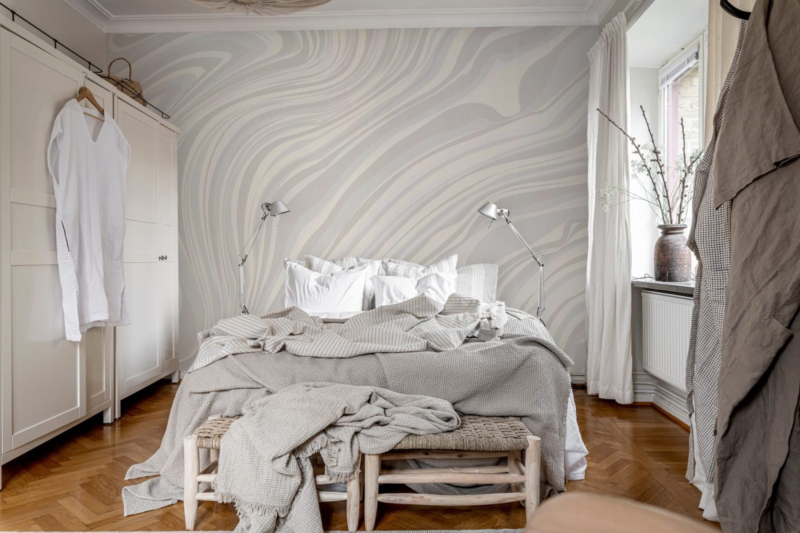 Multi Layers, White, Rebel Walls 2