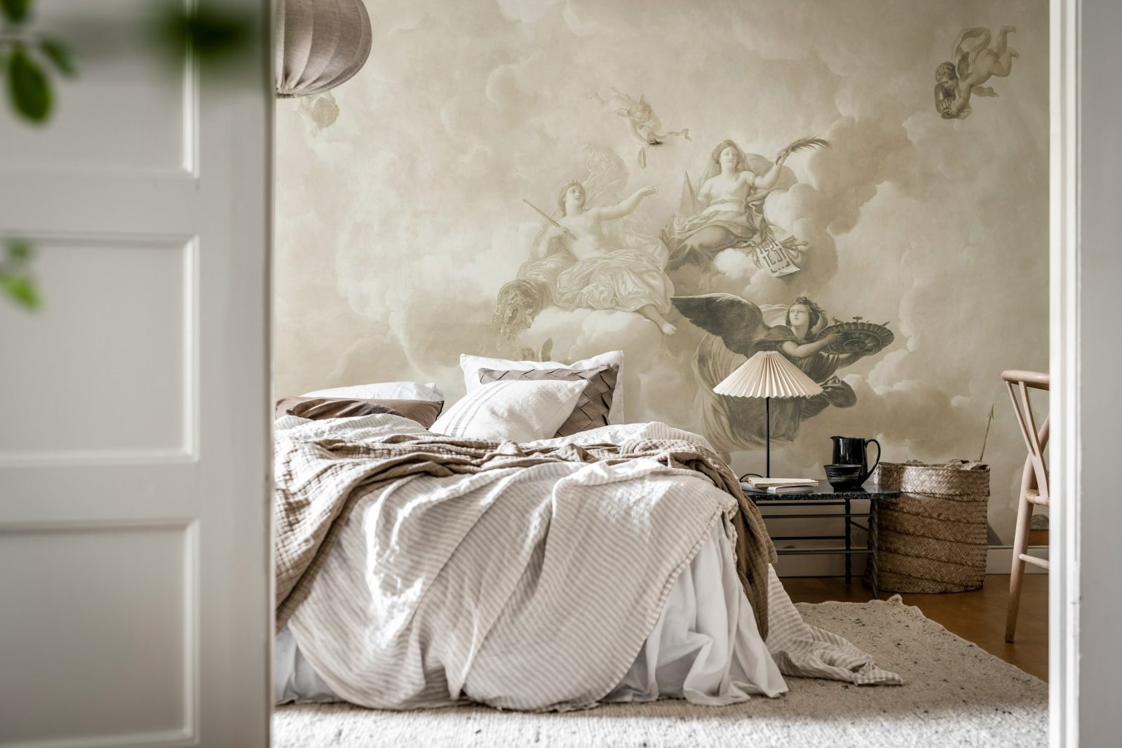 Royal Magnificence, Beige, Rebel Walls 3