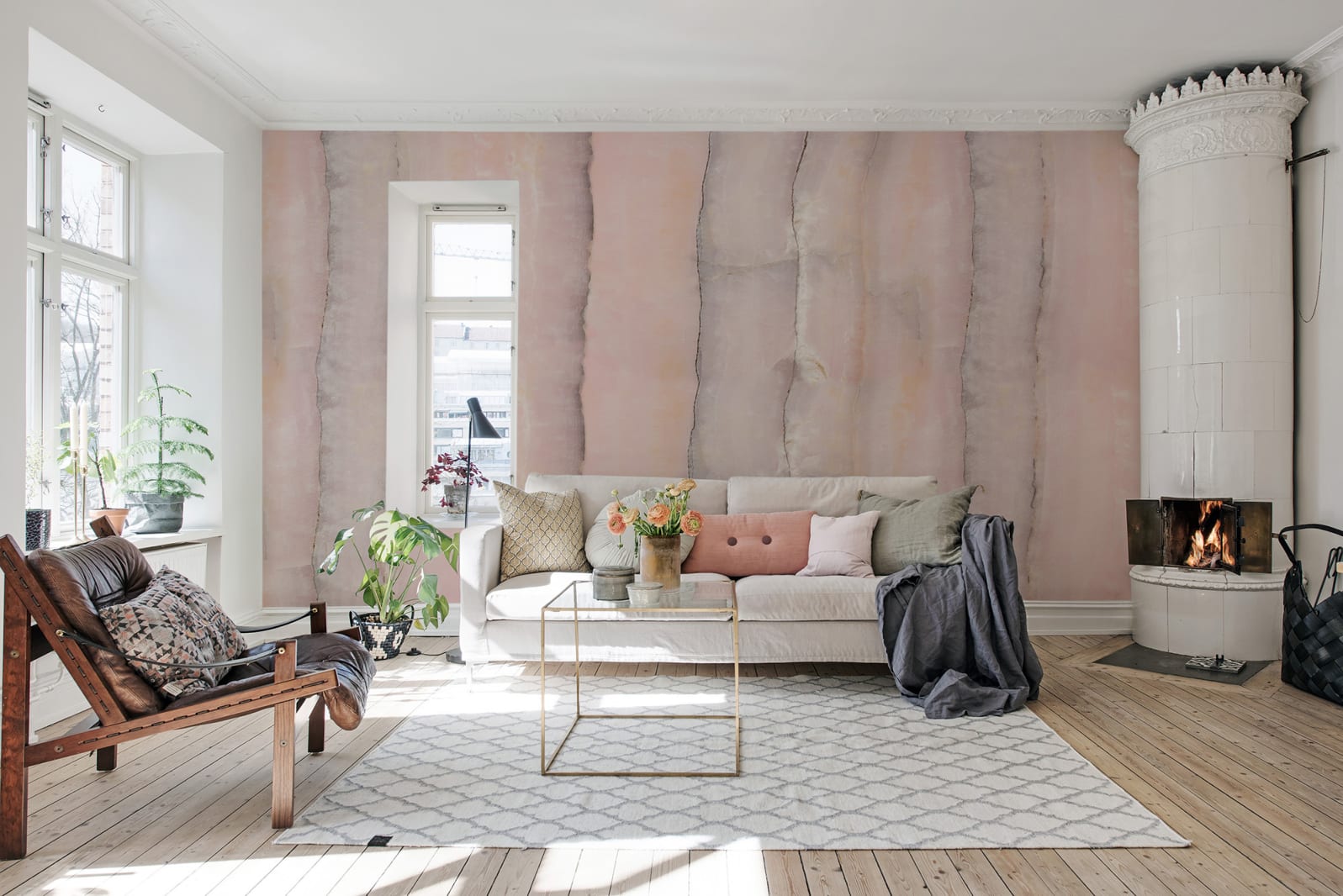 Agate, Rebel Walls 4