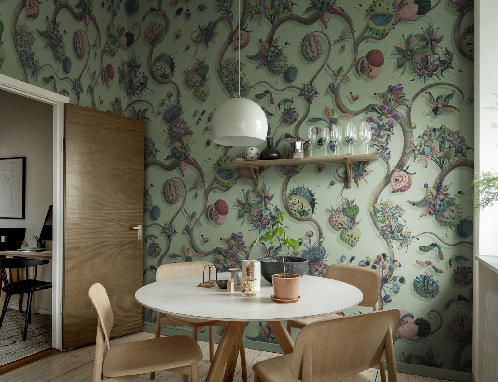 Eden Tree, Green, Rebel Walls 2