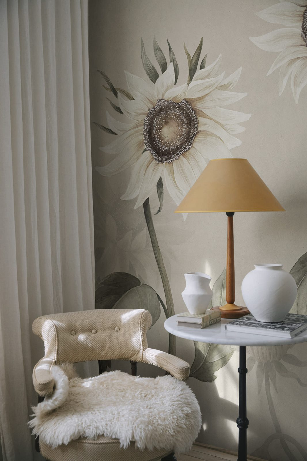 Sunflowers, White, Sandberg 3