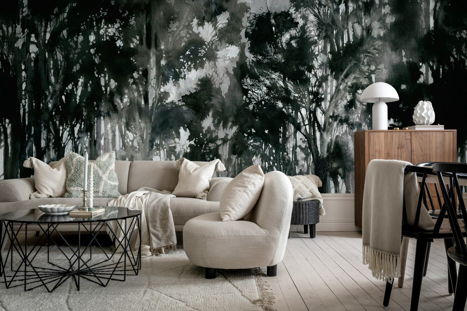 Painted Forest, Black, Rebel Walls 2
