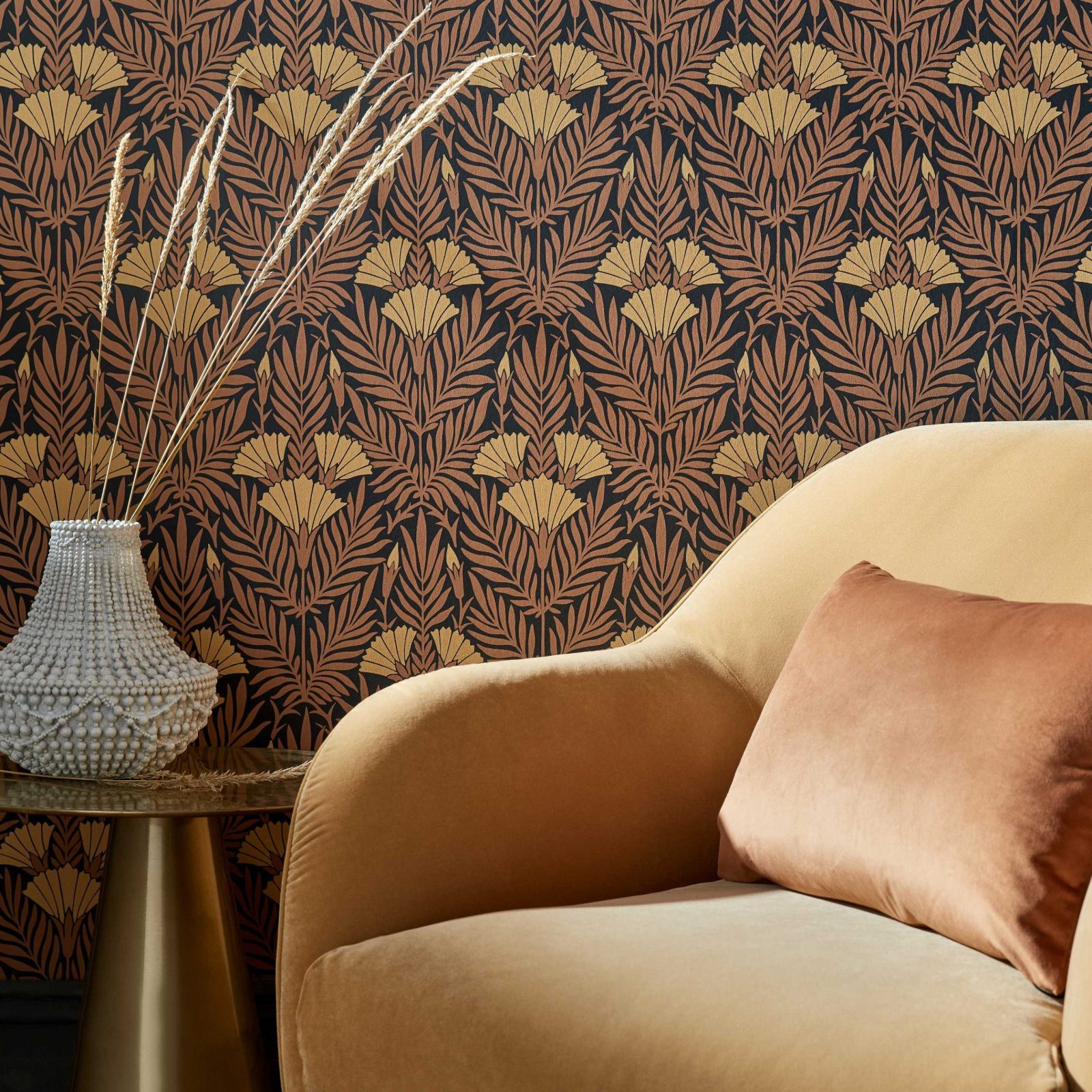 Floral Fanfare, Burnt Orange, 1838 Wallcoverings, 5.3mp / rola 2