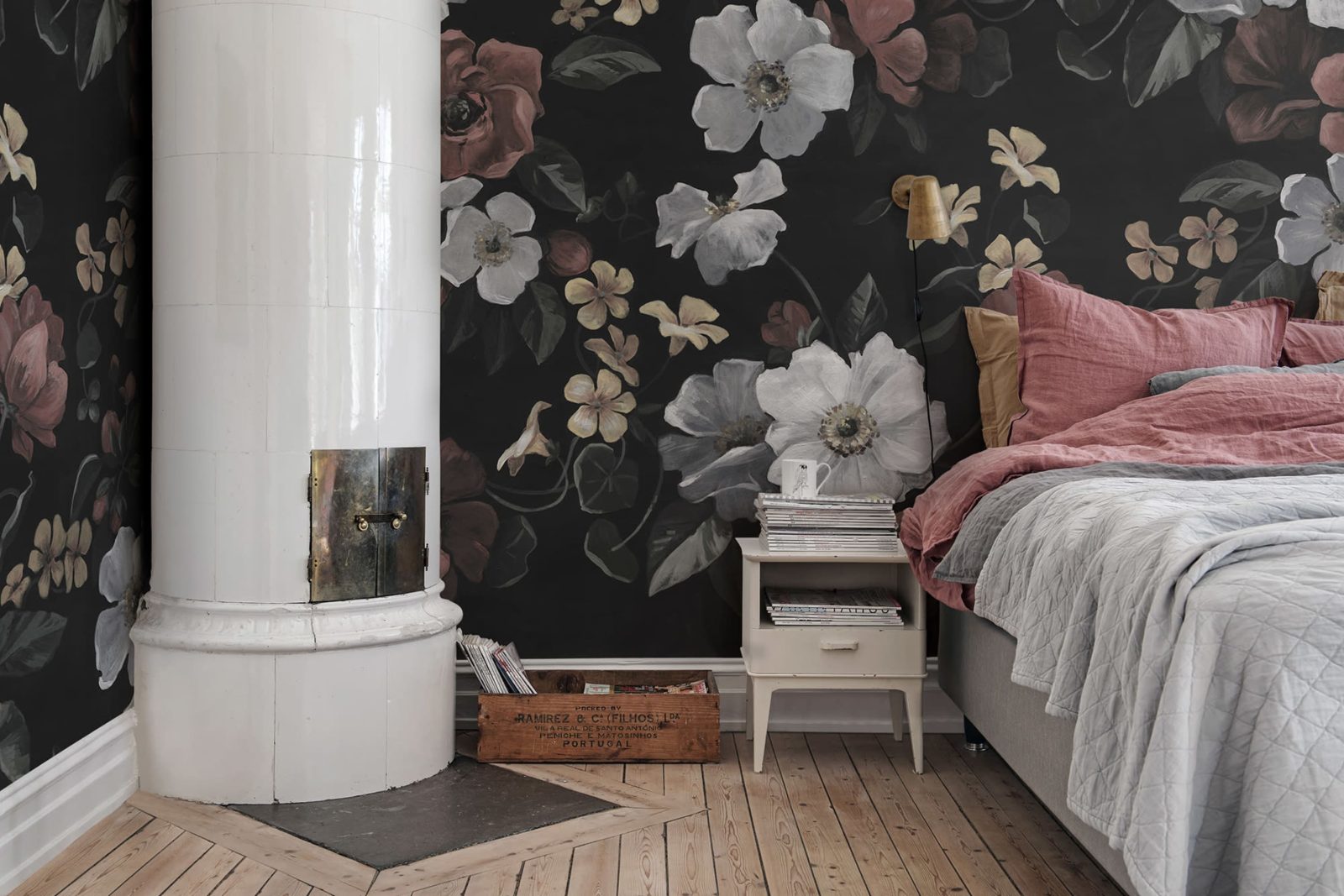 Sleeping Beauty, Vintage, Rebel Walls 2