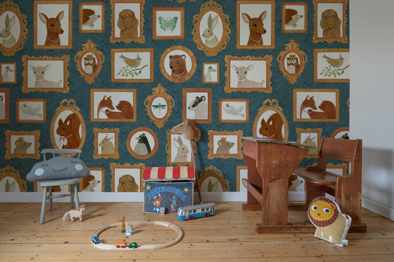 Pet Frames, Dark Blue, Rebel Walls 2