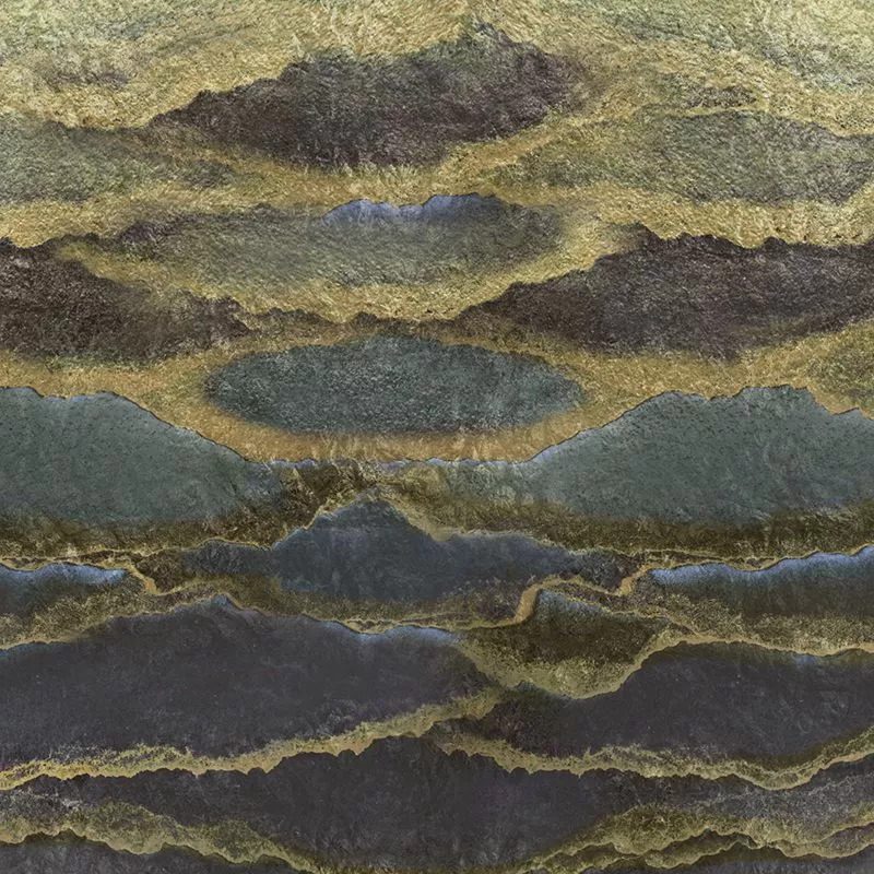 Goldleaf Ripples, VLAdiLA