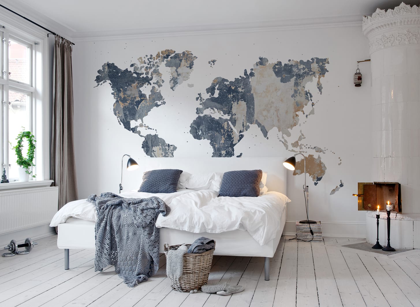 Your Own World, Battered Wall, Rebel Walls 3