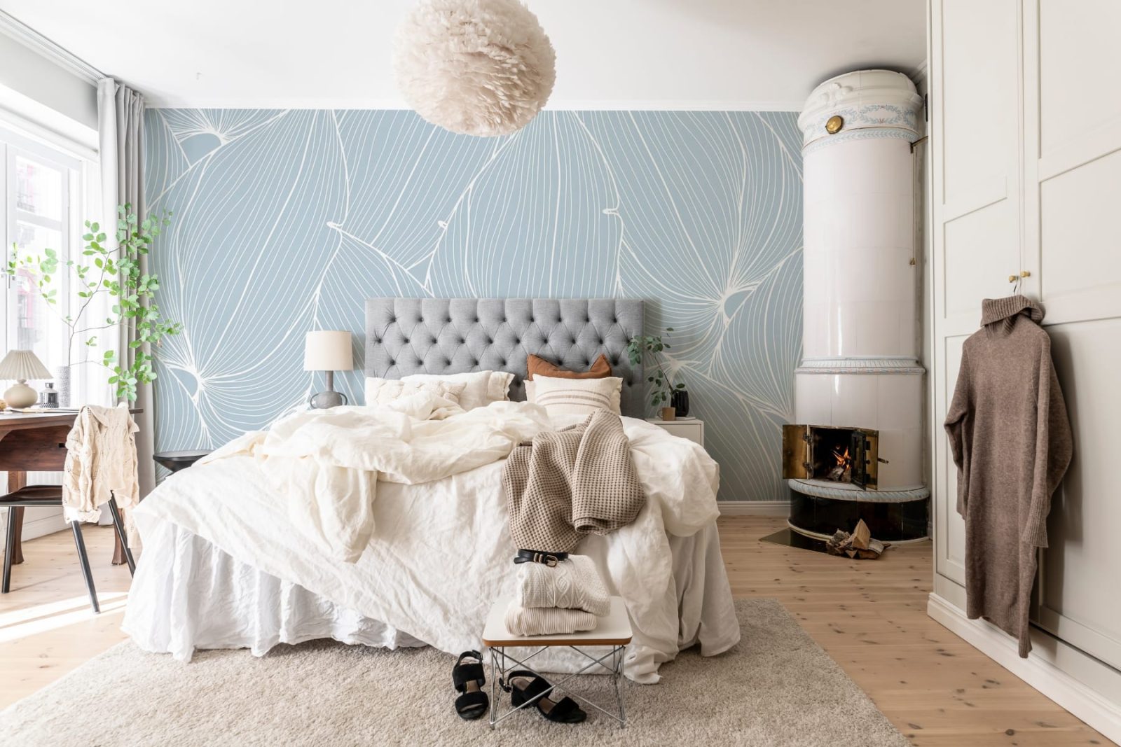 Big Leafs, Baby Blue, Rebel Walls 2
