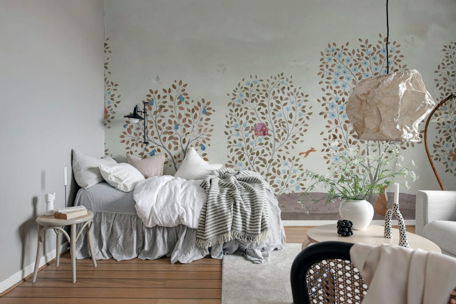 Happy Haven, Beige, Rebel Walls 3