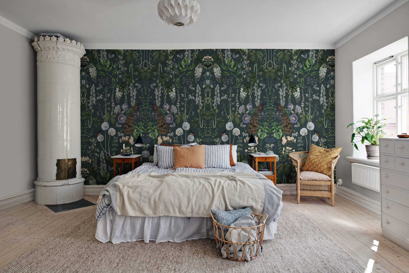 Peacock Garden, Black, Rebel Walls 2