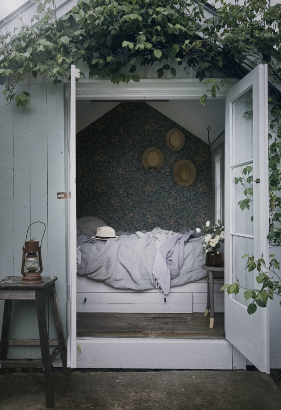 Linnea Midnight Blue, Sandberg, 5.3mp / rola 3