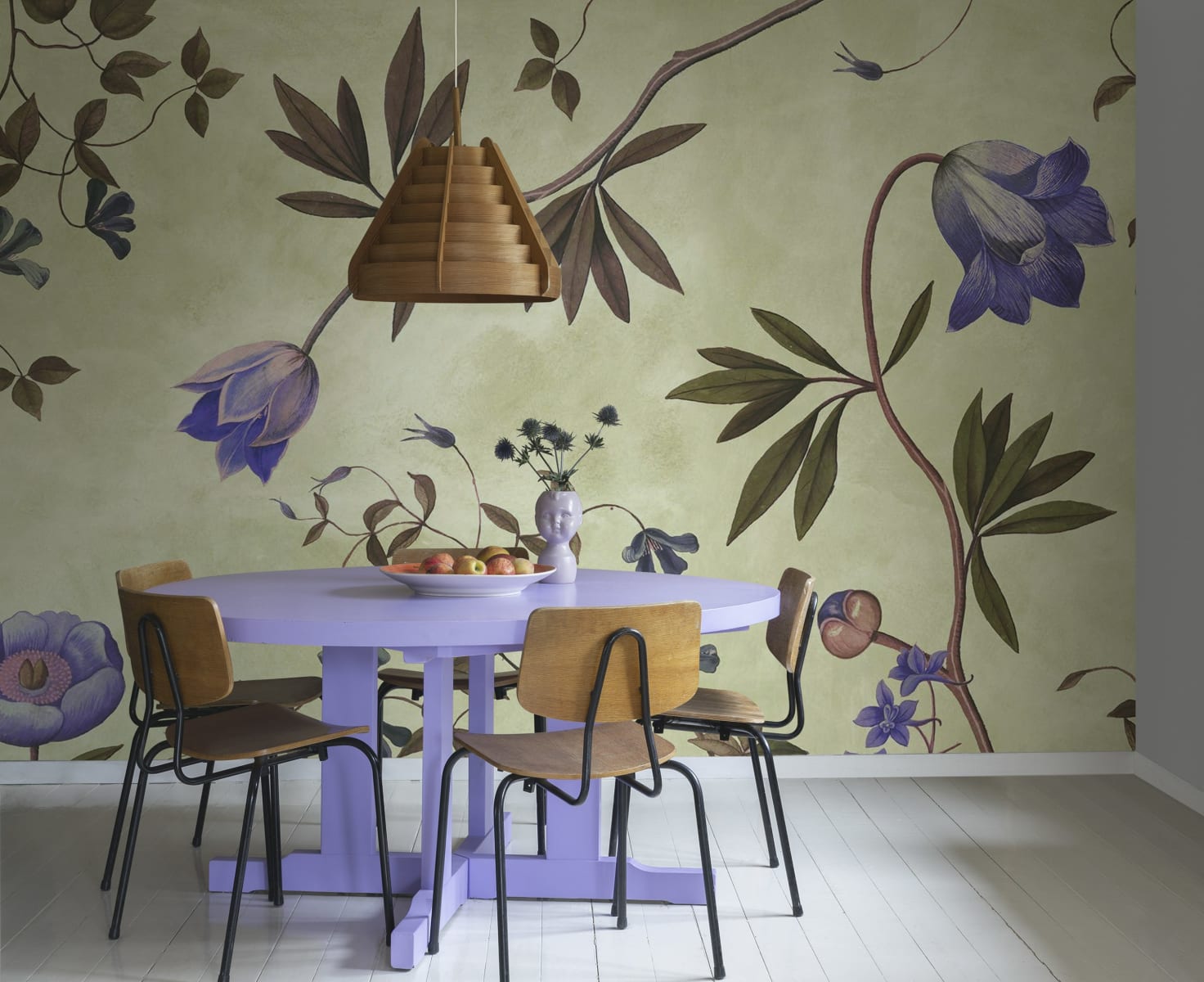 Romantic Garden, Lilac, Rebel Walls 3