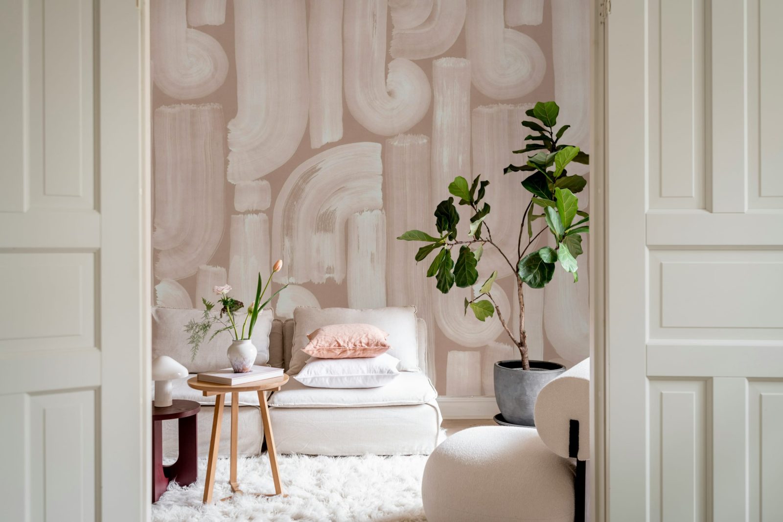 Smooth Brush, Pink, Rebel Walls 3